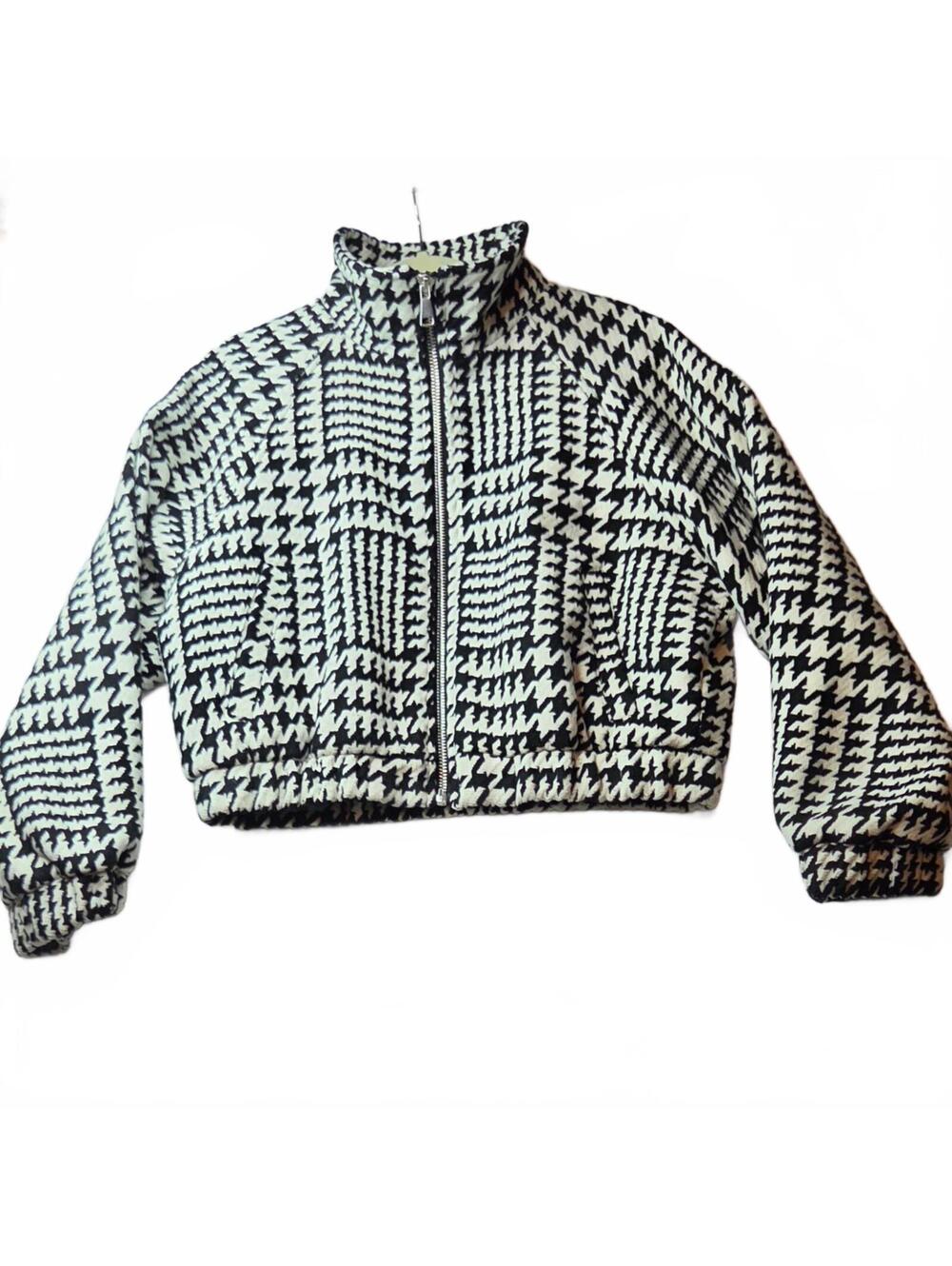 Forever 21 Houndstooth Cropped Zip Up Bomber Jacket Knit Black White Large NWT